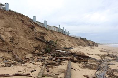 Diaz Beach closed