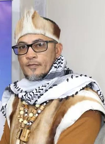 Khoisan-hoof en raadslid skuldig aan aanranding van fietsryers