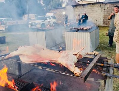 CHS se Knipmesbraai vier 10 jaar van kameraadskap