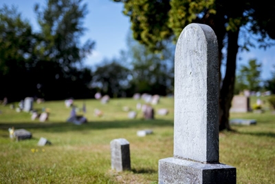 Begrafnisse tydelik uitgestel weens swaar reën en versadigde grond