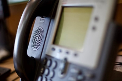 Intermittent telephone line service