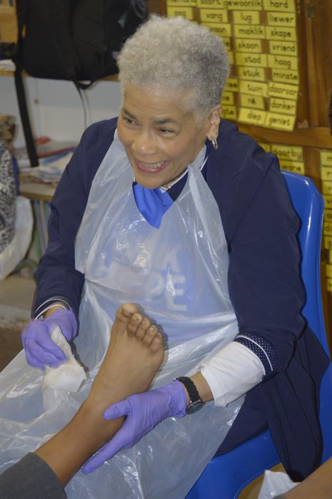 Community-driven initiative aims to provide another 1 000 children with new shoes