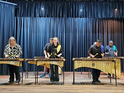 Etensuurkonsert in George verwelkom Carpe Diem-skool se musikante
