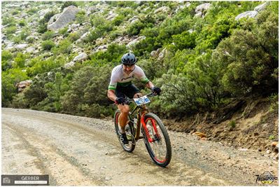 George riders on podium at Seweweekspoort