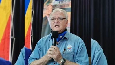 Mossel Bay, Hartenbos mourn passing of well-known politician