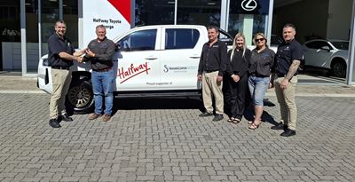 Strandloper sets off on coastal research expedition