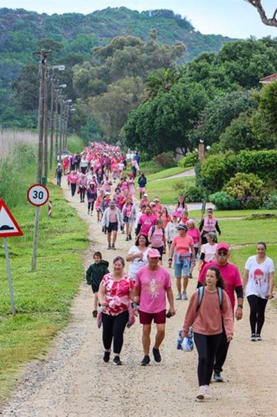 980 turn out for Sedgefield Pink Walk