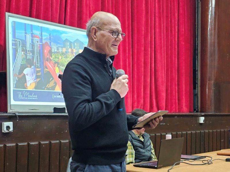 Concern over impact of multi-storey flats next to Blue Mountain