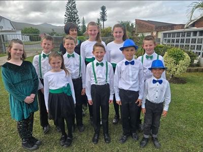 Young musicians hit the right notes