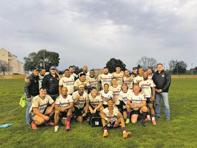 Oudtshoorn-rugbyklub bly bo-aan punteleer