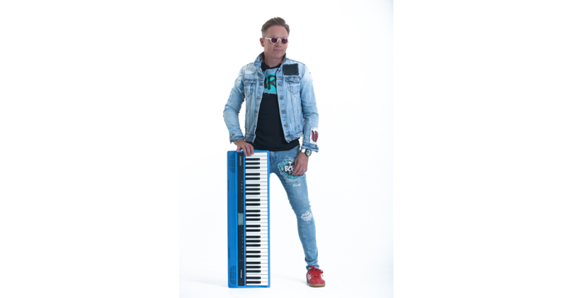 Jak de Priester maak George-debuut