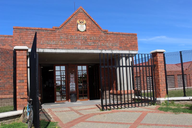 Mossel Bay man in court for assault, rape of teen