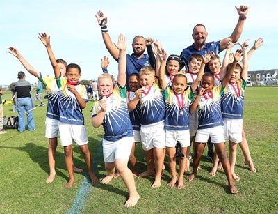 3 Knysna Laer-rugbyspanne kampioene in KPSSS-streektoernooi