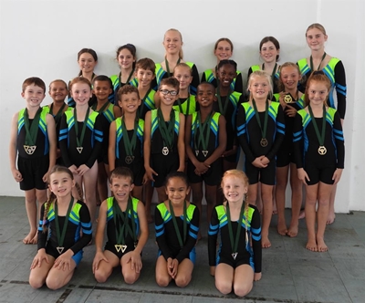 Gimnaste wys weer behoorlik hul staal