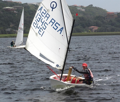 Southwesterly favours the sailors
