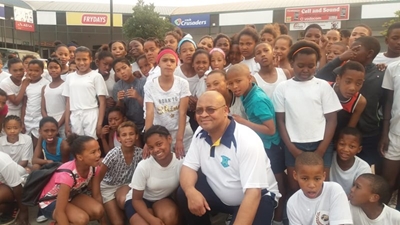Fun run at Thembalethu Square