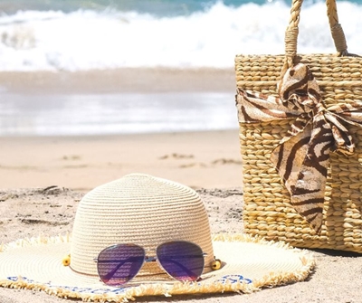 Tips to enjoy your holiday in safety