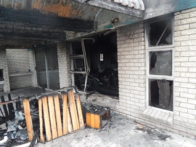 Vakansiehuis beskadig in brand