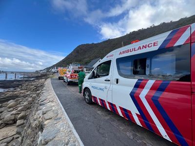 Woman drowns at Victoria Bay