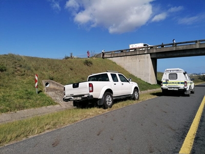 Murder at bridge on N2