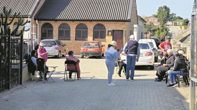 Blanco VGK: Geloof, geld en geheime