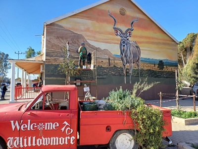 Forgotten building reborn as mural masterpiece
