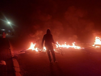 Hornlee residents protest for service delivery