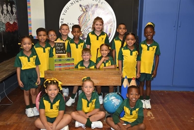 Skole begin vir leerders