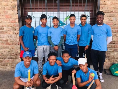 Hungry Lions klop Firestones