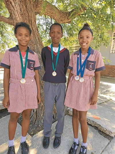 Goud en silwer vir Lingcom