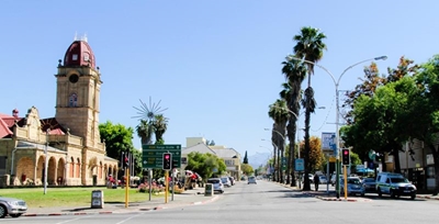 Oudtshoorn dring deur na volgende ronde