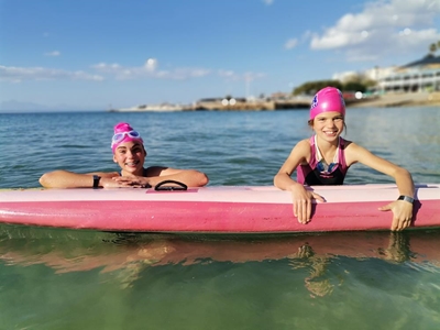 Swimmers brave chilly sea