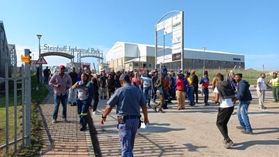 Stand-off at Steinhoff