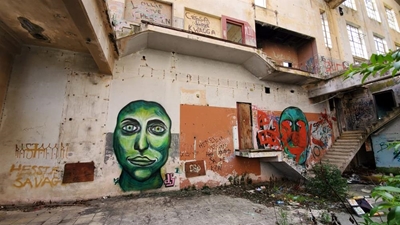 Powerful graffiti