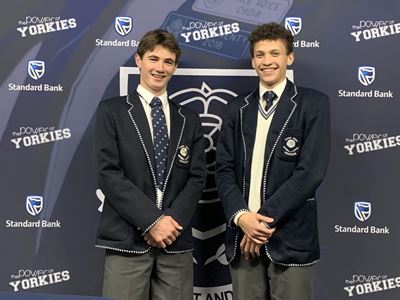 2 friends climb the scales on shared musical journey