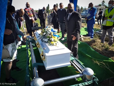 Jong Brendon (12) ter ruste gelê