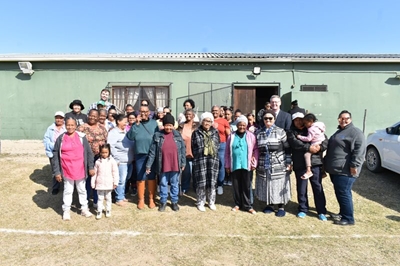 Buisplaas women told there is help