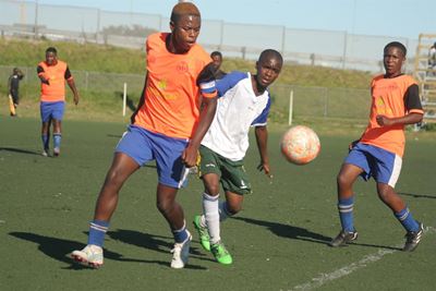 Pacs side digs down to dip Western Tigers