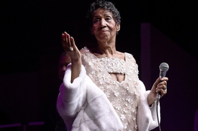 Legendary Aretha Franklin dies at 76