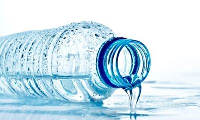 Reëlings getref vir water