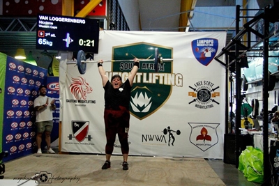 CrossFit ladies tackle nationals