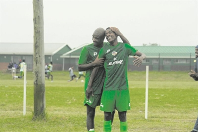 Simunye beats Benfica in second half