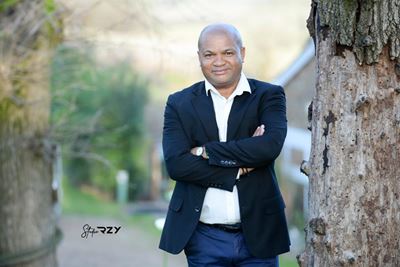 Gregory kuier en sing by Koortjies