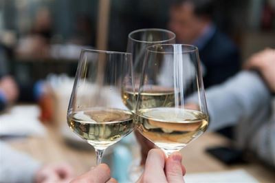 6 bubblies by women winemakers to enjoy on Women’s Day