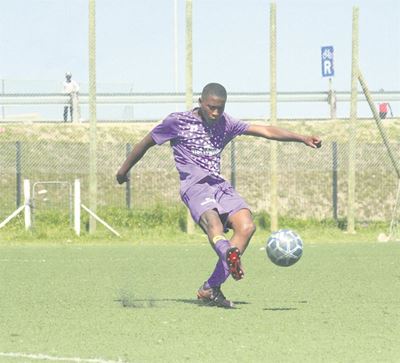 Winning start for Rebels
