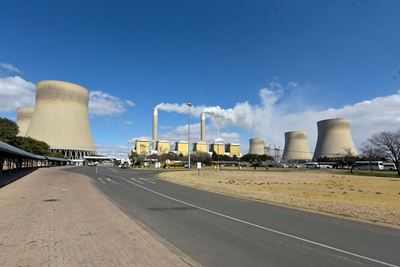 ‘They tell the public lies’: Kendal Power Station workers slam Eskom over wage talks