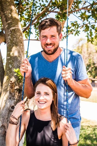 Boer Soek 'n Vrou-paartjie verloof