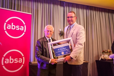 Agri vereer Calitzdorp-landbouer