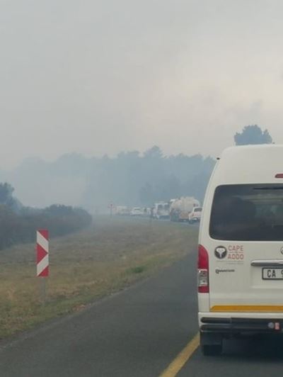Road closed between Albertinia and Stilbaai