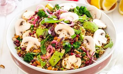 Meatless Monday: Raw mushroom superfood salad